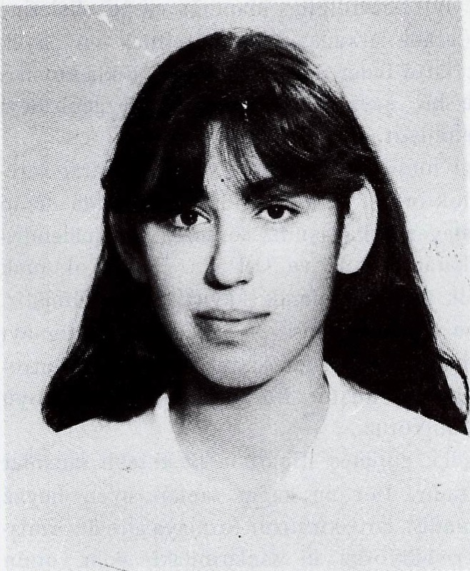 Gülsun Yaşa, 1986 yıllığı fotoğrafı