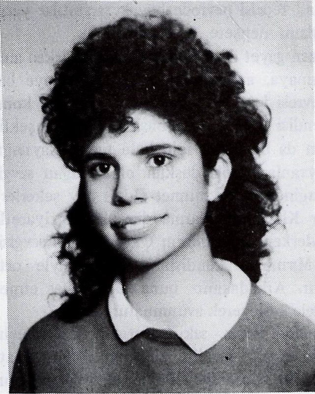 Özlem Baygın, 1986 yıllığı fotoğrafı