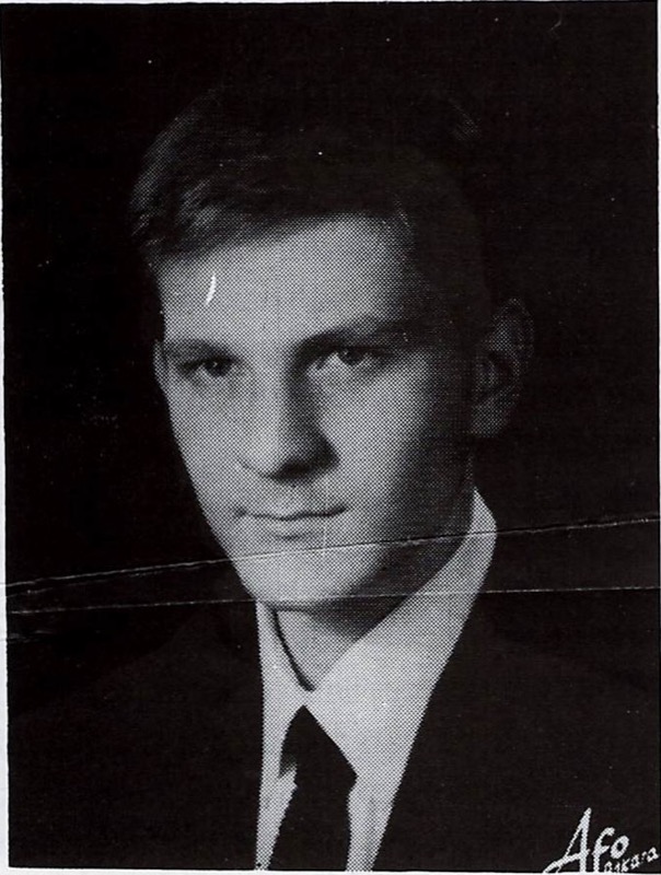 Tolga Tüzüner, 1986 yıllığı fotoğrafı